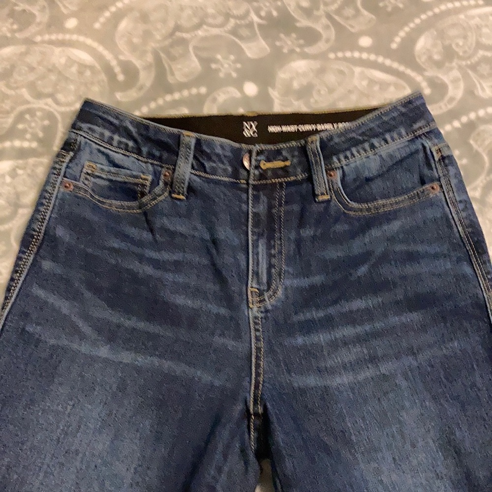 ✨Host Pick!!✨ New York & Company jeans - Picture 2 of 8